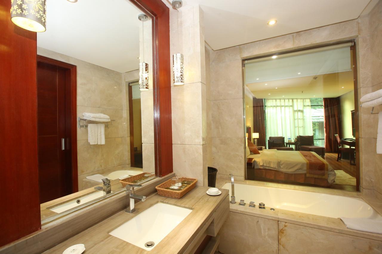 Grand Villa Hotel Guangzhou Exterior foto
